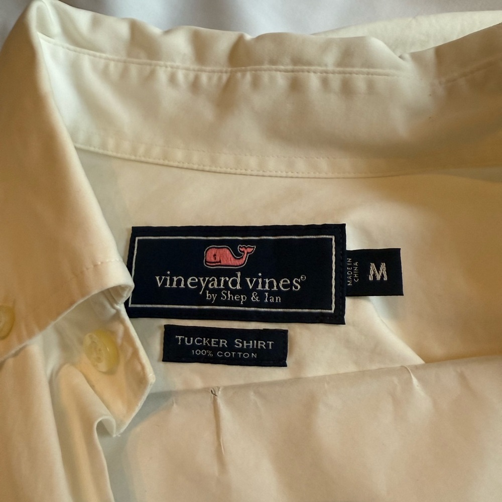 Men’s white oxford with red/white blue whale.